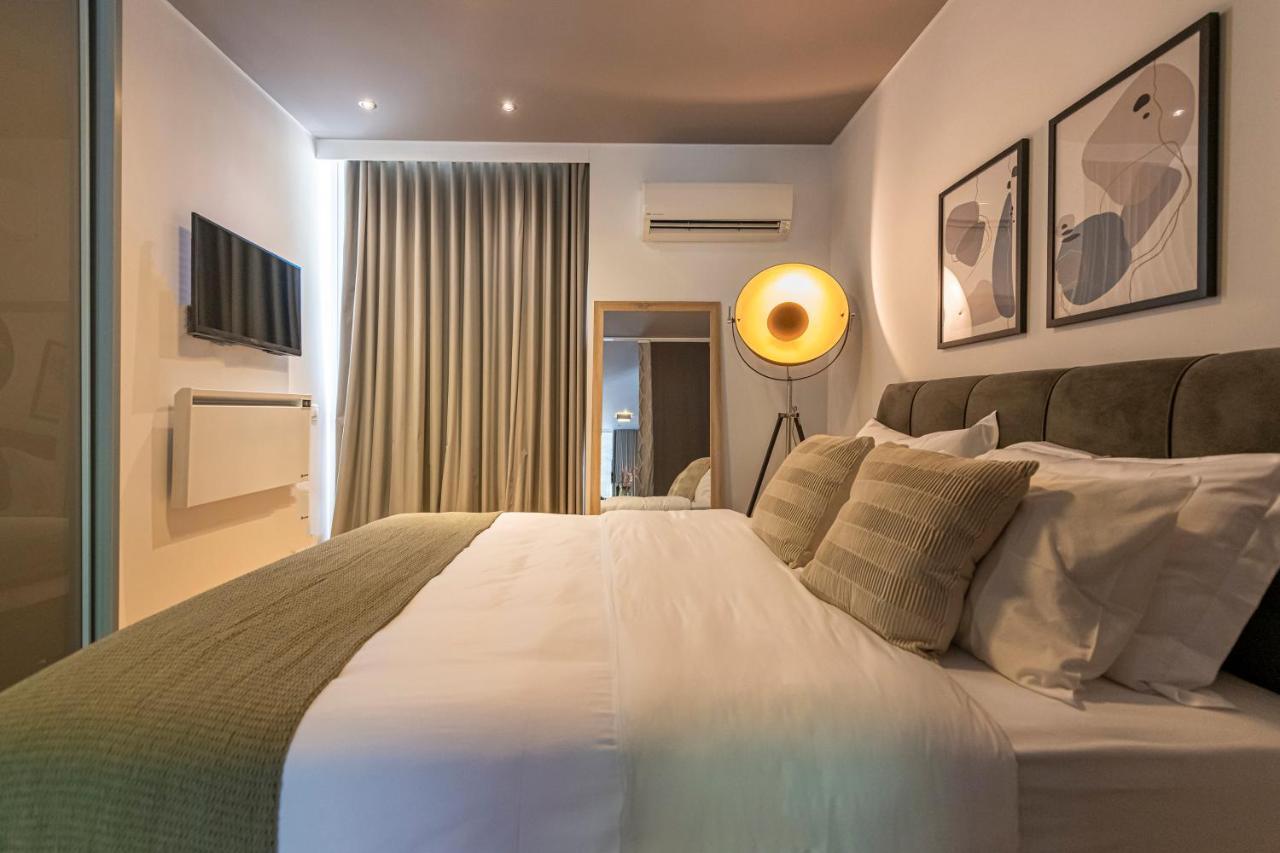 Phaedrus Living: Luxury Flat Vouliagmeni Apartment Athens Exterior photo
